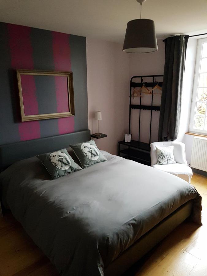 Chambres D'Hotes Du Tilleul Nanteuil-en-Vallee Luaran gambar